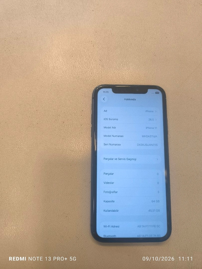 iPhone 11 - 4