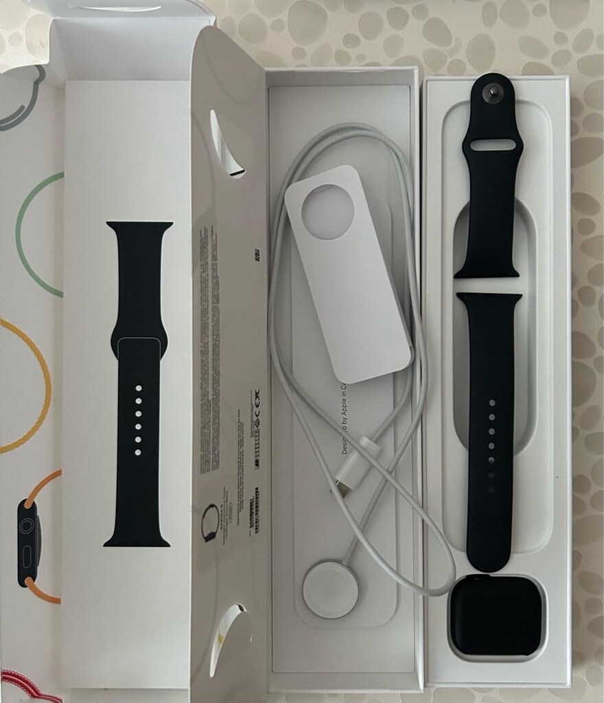 Apple Watch 8 41mm Gece yarısı - 6