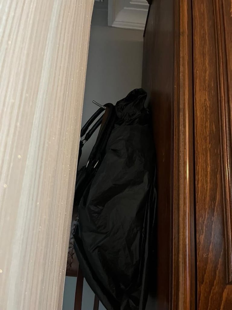 6 kapılı gizli çekmeceli çok kullanışlı ceviz kaplamalı gardrop MDF - 7