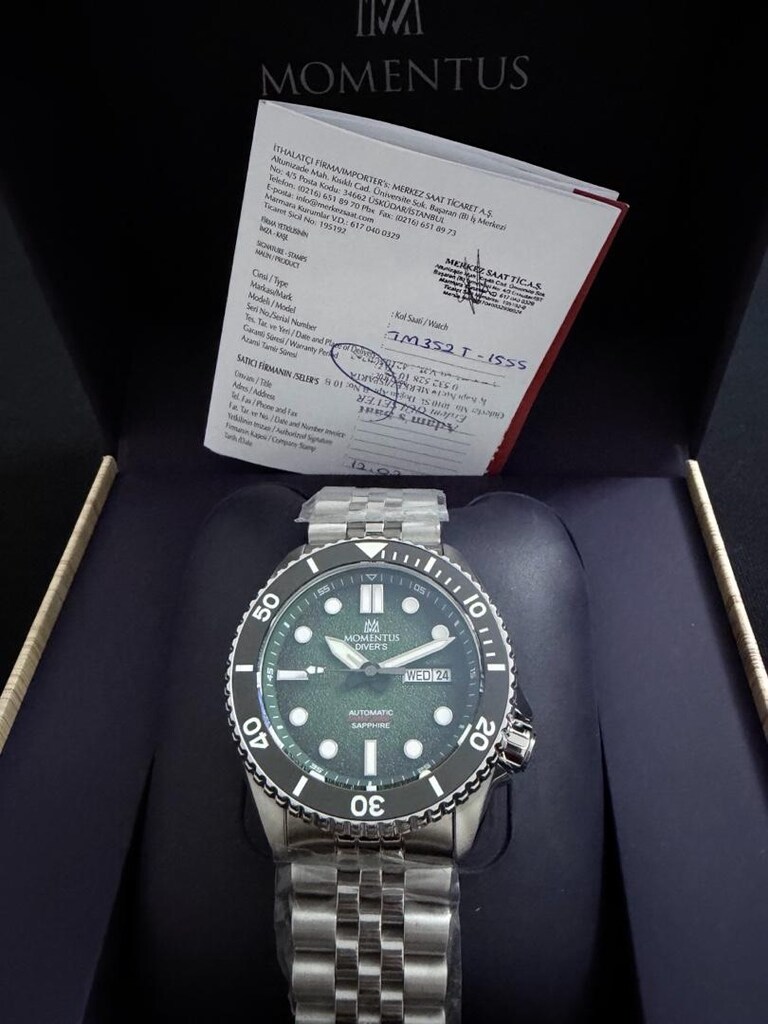 Momentus Divers Saat - 2