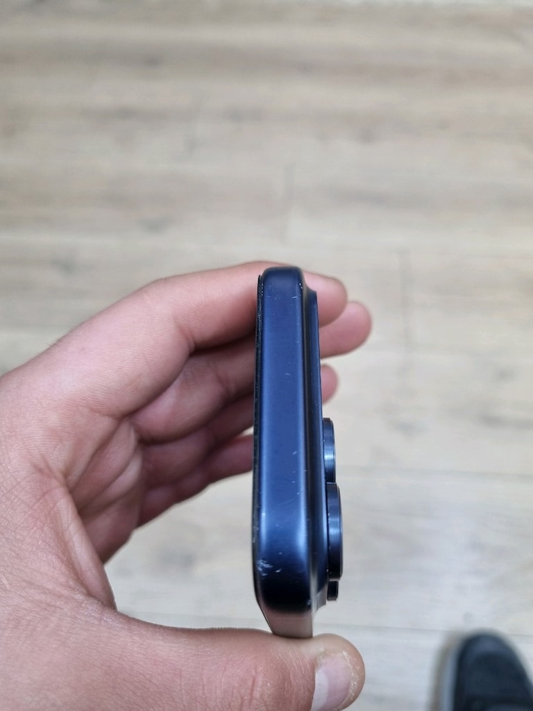 İPhone 17 pro 256 Gb PİL 92 KULANİMA AÇİK - 2