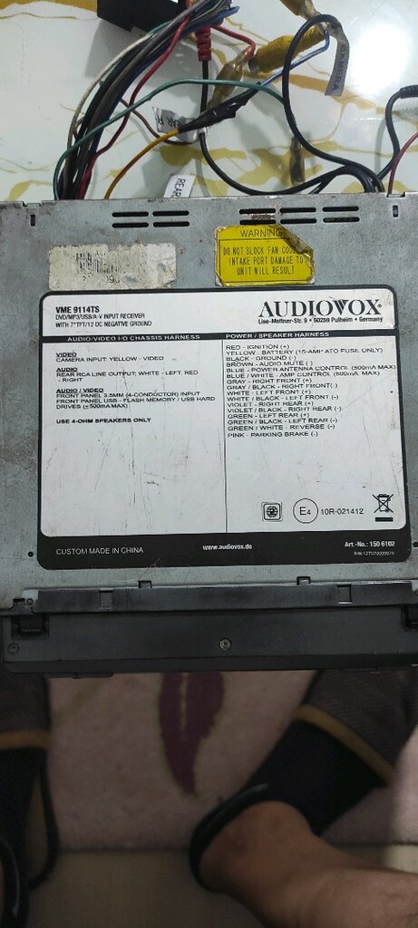 audiovox ekran li yuispi li auxlu sidili - 2