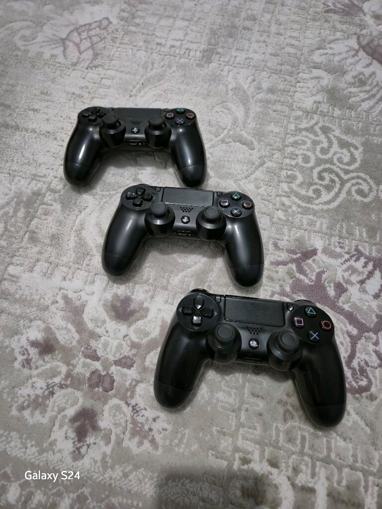 Orjinal 3tane dualshock4 tertemiz sorunsuz. - 4