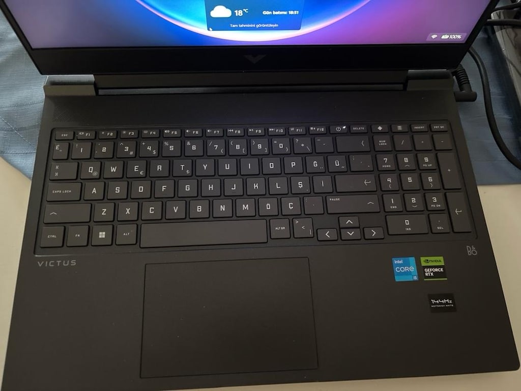 HP Laptop - 3