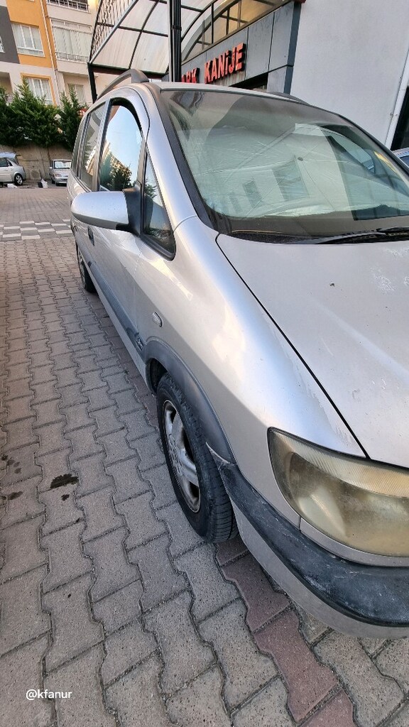 opel zafira 7 kişilik - 2