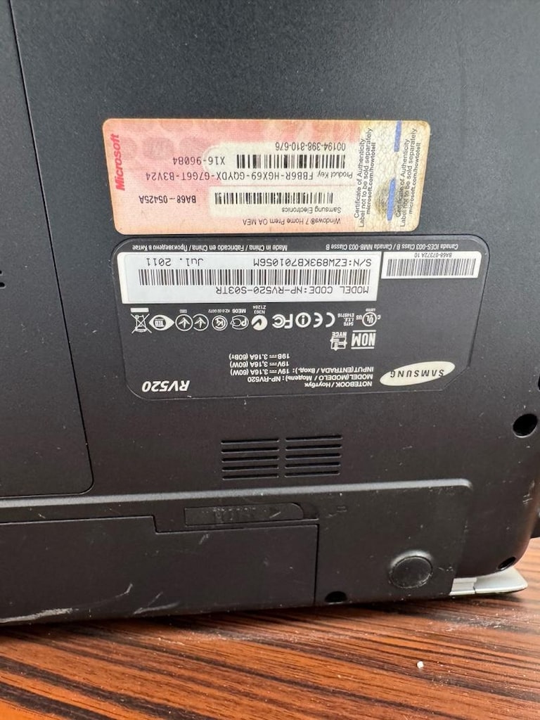 Temiz Samsung RV520 / i5 İşlemci / 4GB RAM / Nvidia Ekran Kartlı Lapto - 7