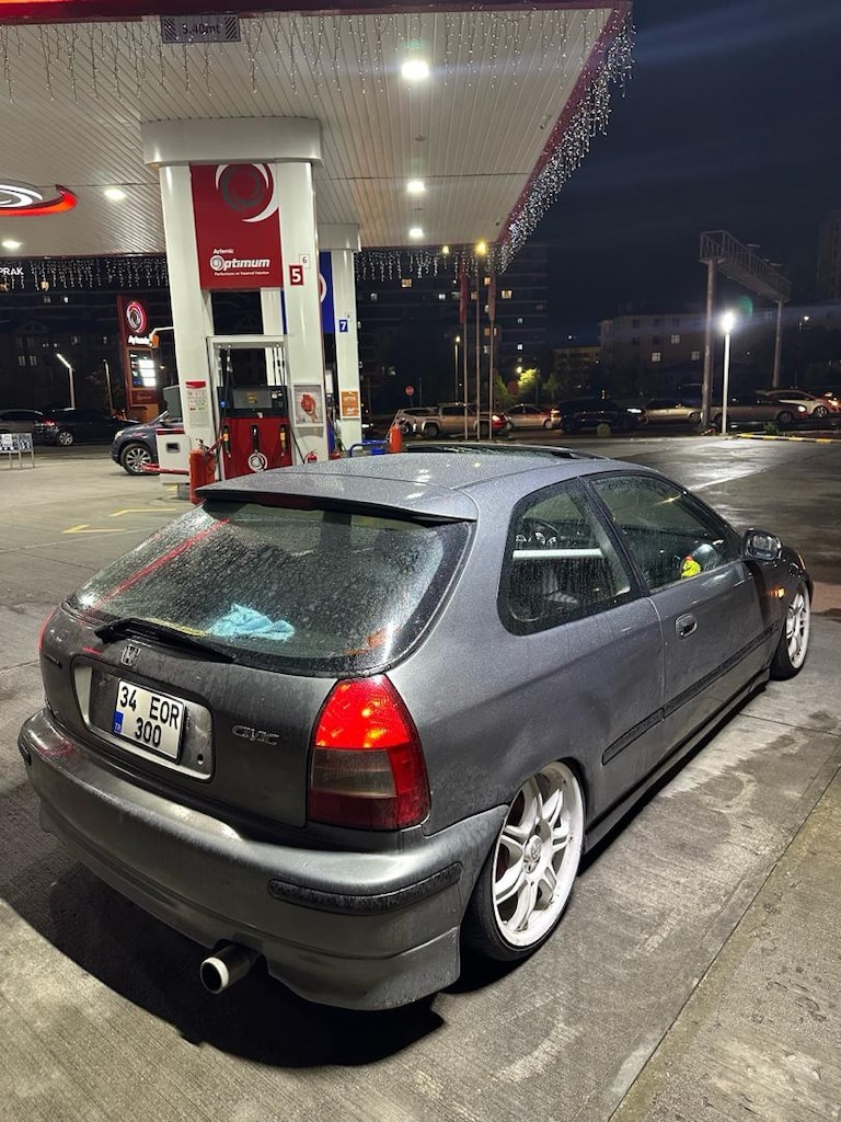 Honda Civic 1.4 - 11