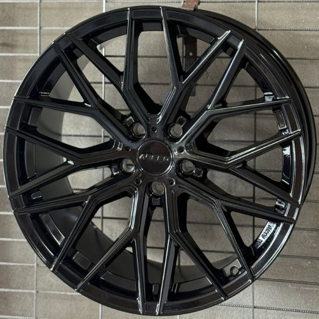 5*120*18*9.0 ET37 CH72.6 GLOSS BLACK ARCEO VALENCİA - 3