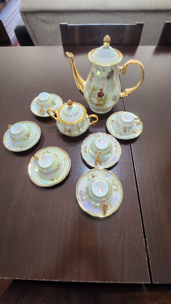 Vintage Yugoslav Jugo Porcelan Sedefli Aşıklar Çay/Kahve Takımı - 5