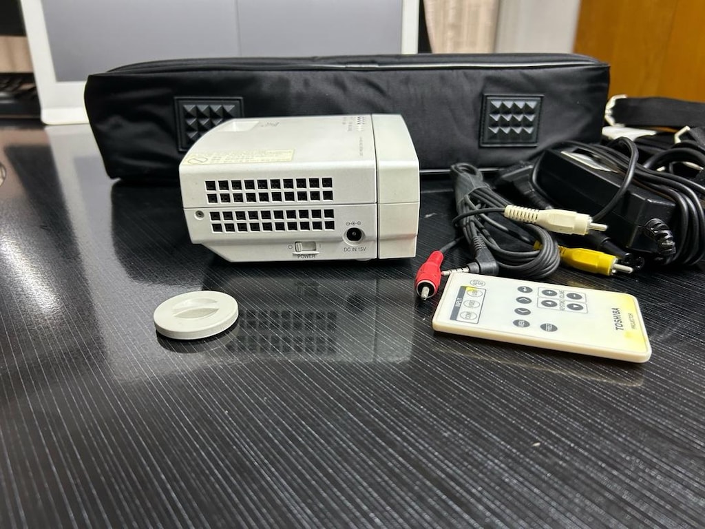 DLP projeksiyon cihazı Toshıba mini - 7