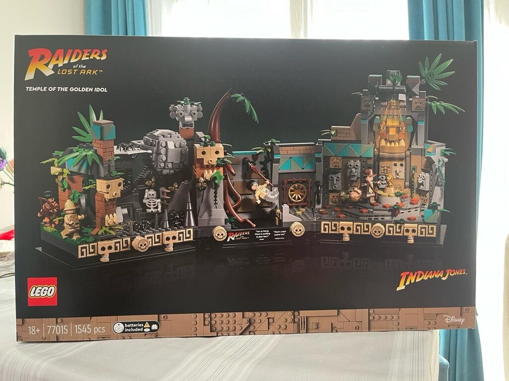 lego 77015 indiana jones Temple of Golden Idol - 2