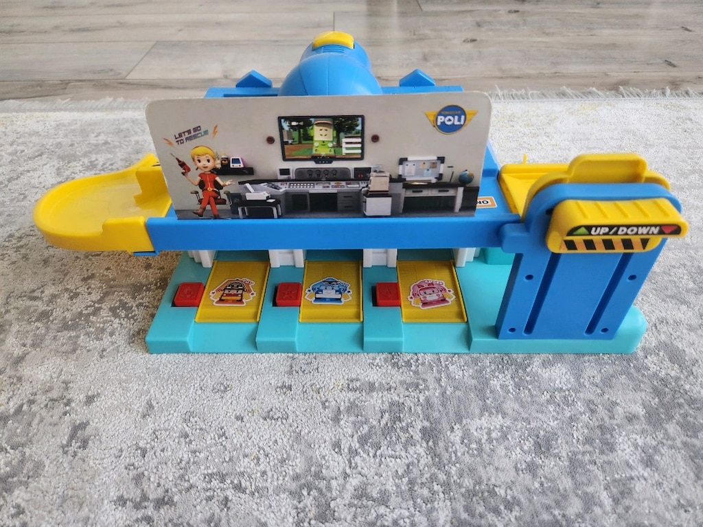 Robocar Poli garaj seti - 2