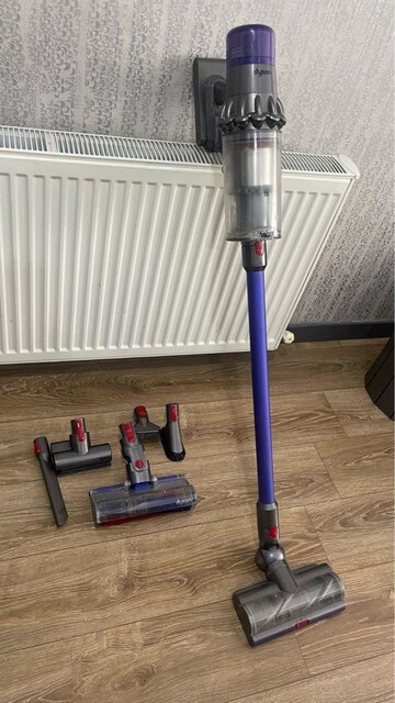 Dyson V11 şarjlı süpürge