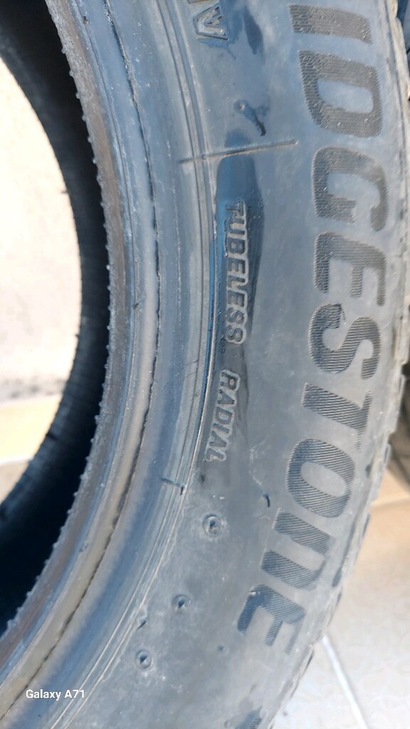 205/55R16 Araç lastiği - 6