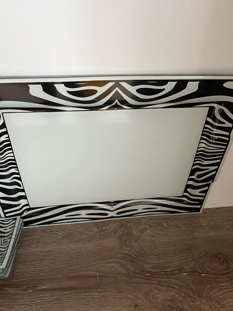 Zebra Desenli Çay servis Takımı.Yepyeni gibi - 2