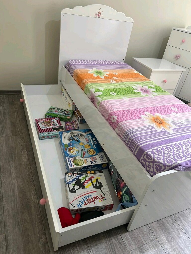 çocuk yatak odası sıfır ayarında herşey dahil - 12