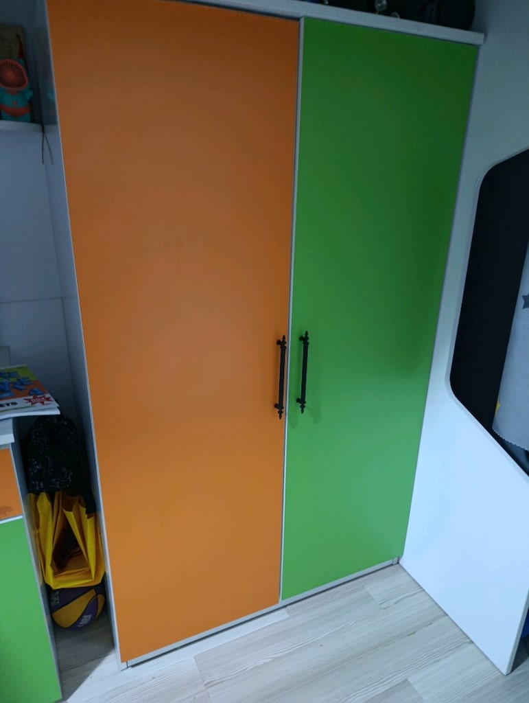 çocuk yatağı dolabı masası - 2