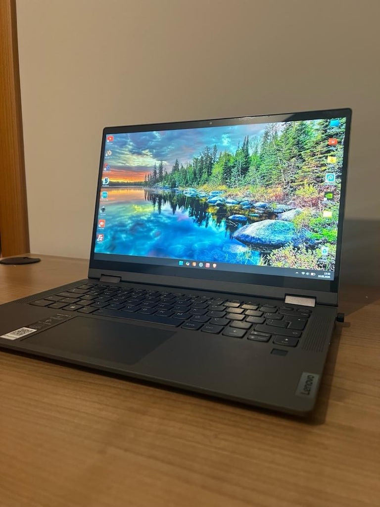 Lenovo IdeaPad FleX 5 - 7