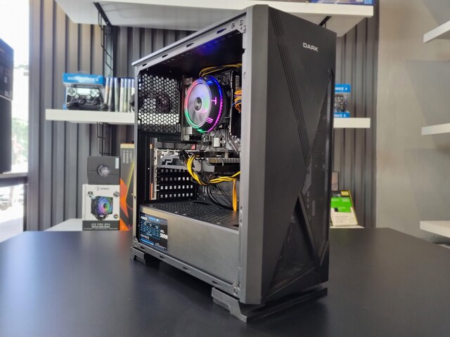 GTX1660 SUPER E.K/RYZEN 5 3600 İŞLEMCİ/16GB RAM/512 SSD