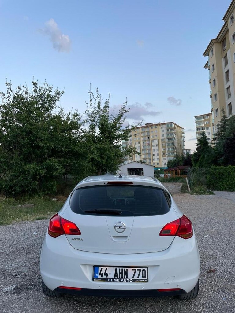 ASTRA 1.3 DİZEL TEMİZ - 10