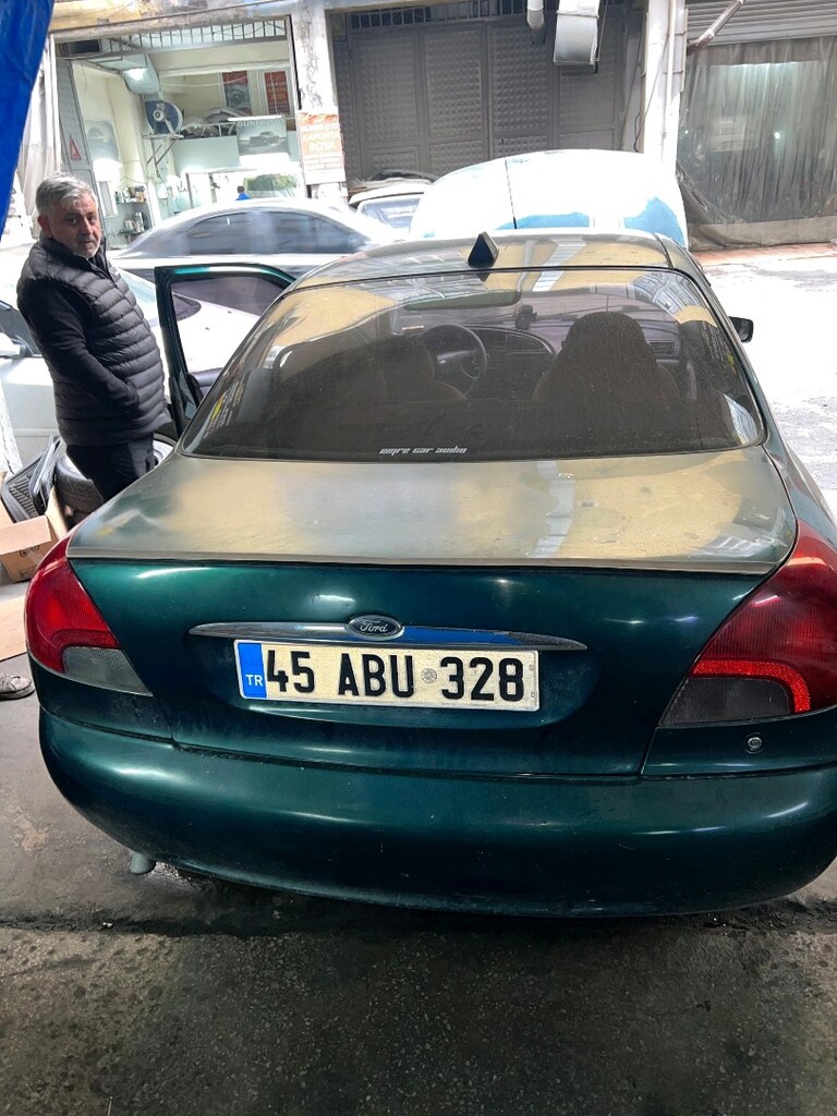 Ford mondeo 1998 model LPG li 2000 motor - 2