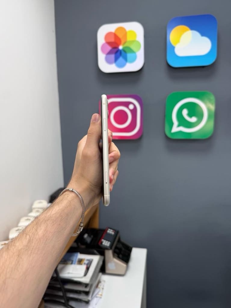 İphone 11 128 Gb Beyaz Temiz - 2
