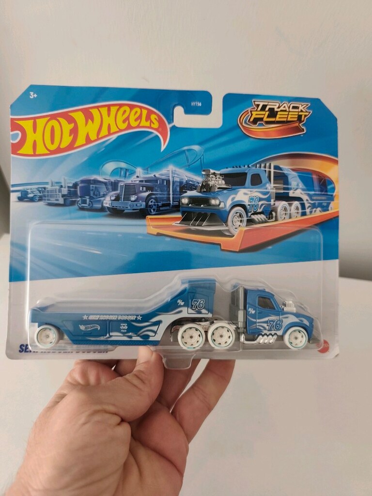 Hot Wheels Kamyon Semi Rodger Dodger Mavi - 7