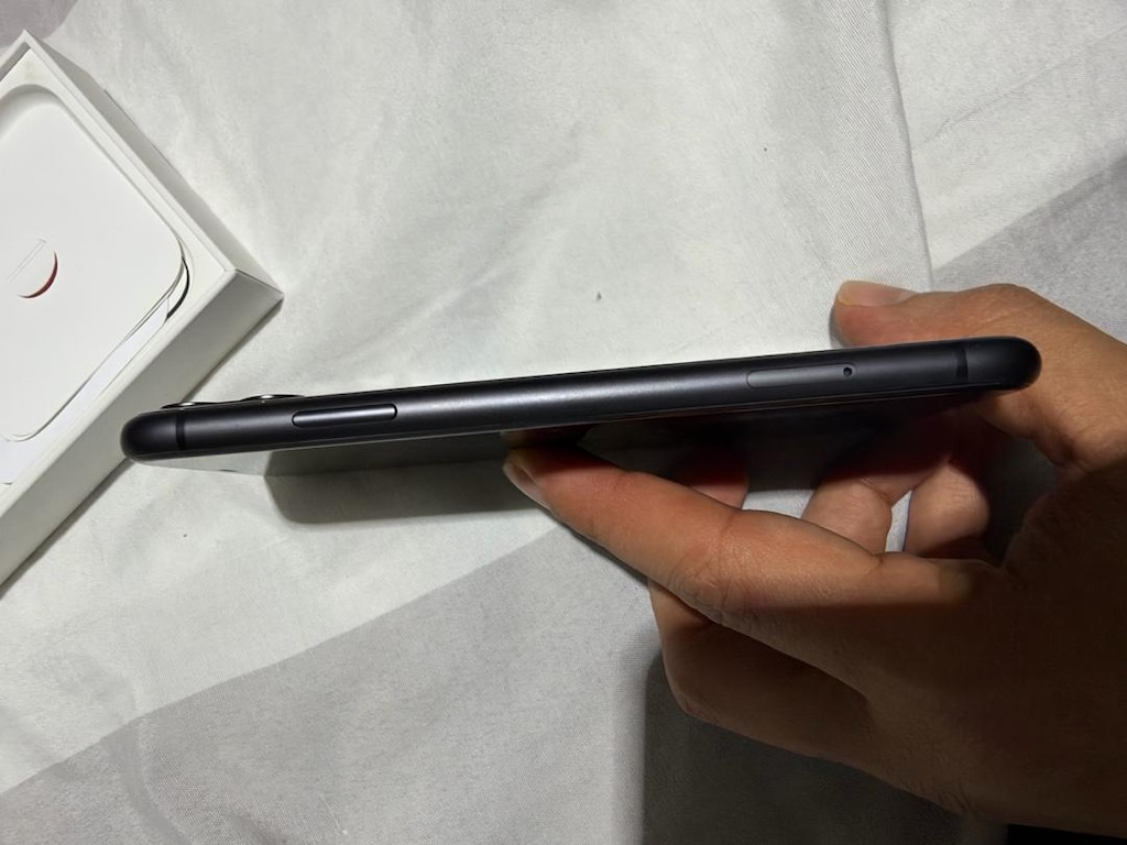 TERTEMİZ SORUNSUZ TR İPHONE 11 - 4
