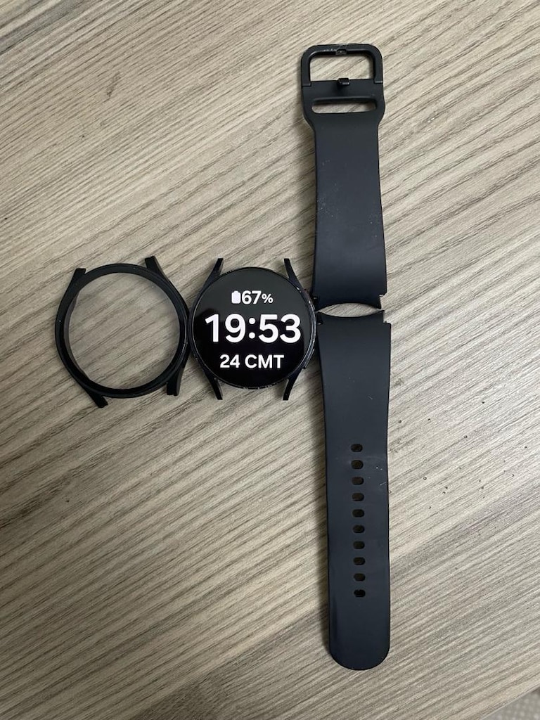 Samsung Galaxy Watch 6 40mm (Kılıf + Kordonlu) - Sıfırından Uygun Fiyata Al