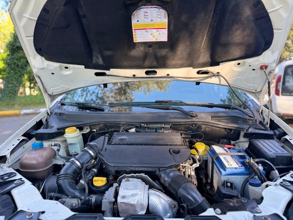 Hatasız GSR li 1.3 Linea - 9
