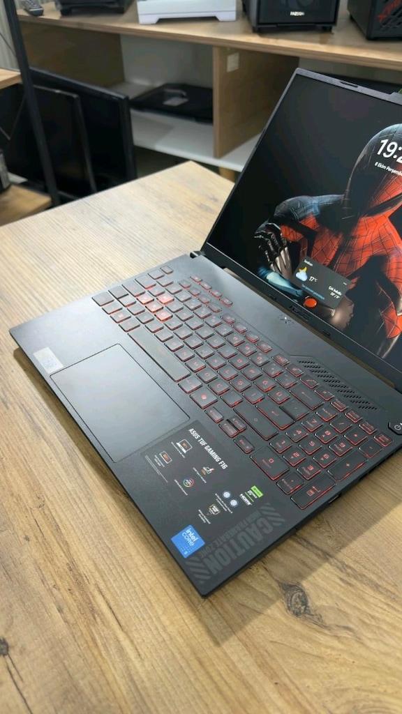 Ultra Garantili Gaming Asus Laptop - 18
