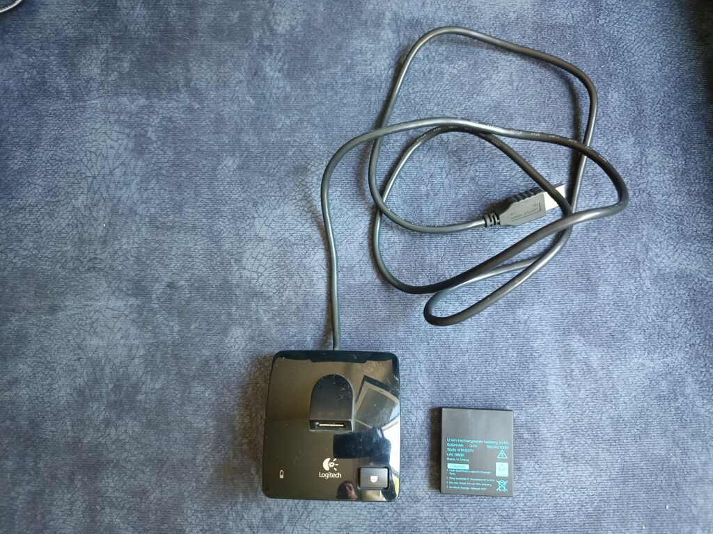 Logitech L-LH9 Şarj Cihazı + Pil - 2