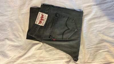Wintage LEVI STRAUSS & CO. JEANS (w33 L32)