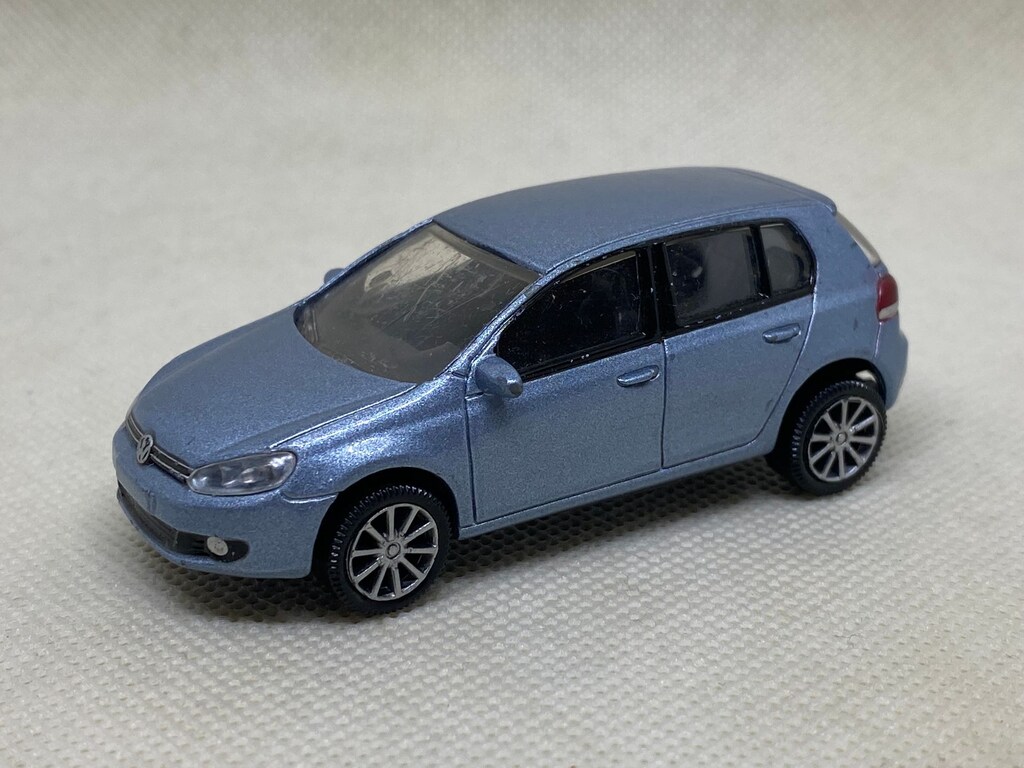 NOREV 1/64 GOLF VI - 3