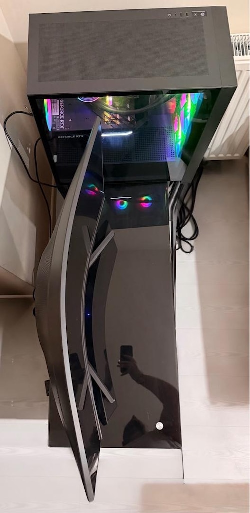 Gaming Set | RTX 4060 8GB | i7-10700F | 64GB RAM | Odyssey G5 32” - 12
