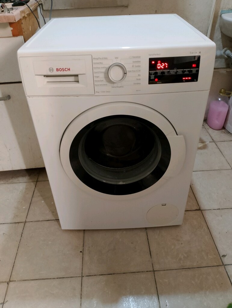 8 kilo Bosch çamaşır makinesi nakliye kurulum dağil sorunsuz - 4