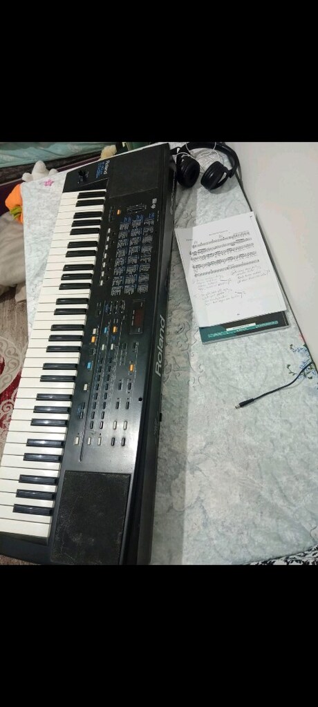 roland E 40 - 2