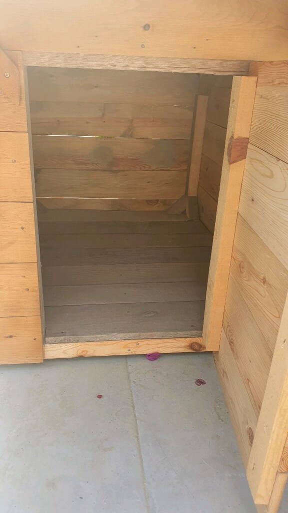 AHŞAP KÖPEK KULÜBESİ - 3
