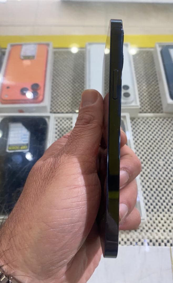 iPhone 12 pro 128 gb - 3