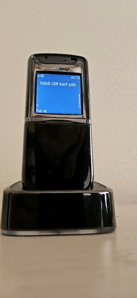 nokia 8800d sirocco - 3