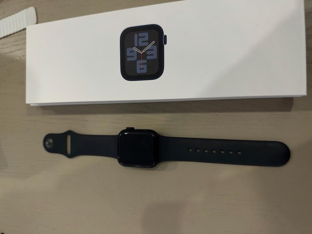 Apple Watch SE 2.nesil 40mm - 4