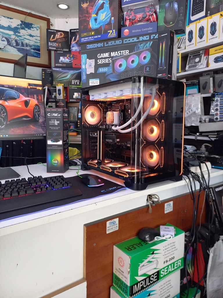 NOKTA HATASIZ!!! RAMPAGE İ5 12 NESİL 32 GB RAM RTX 5060 165 HZ - 15