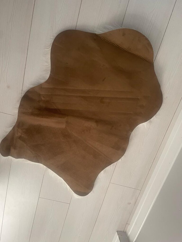 Post Peluş Halı - 2