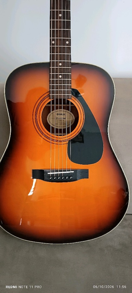 Yamaha F370DW - 3