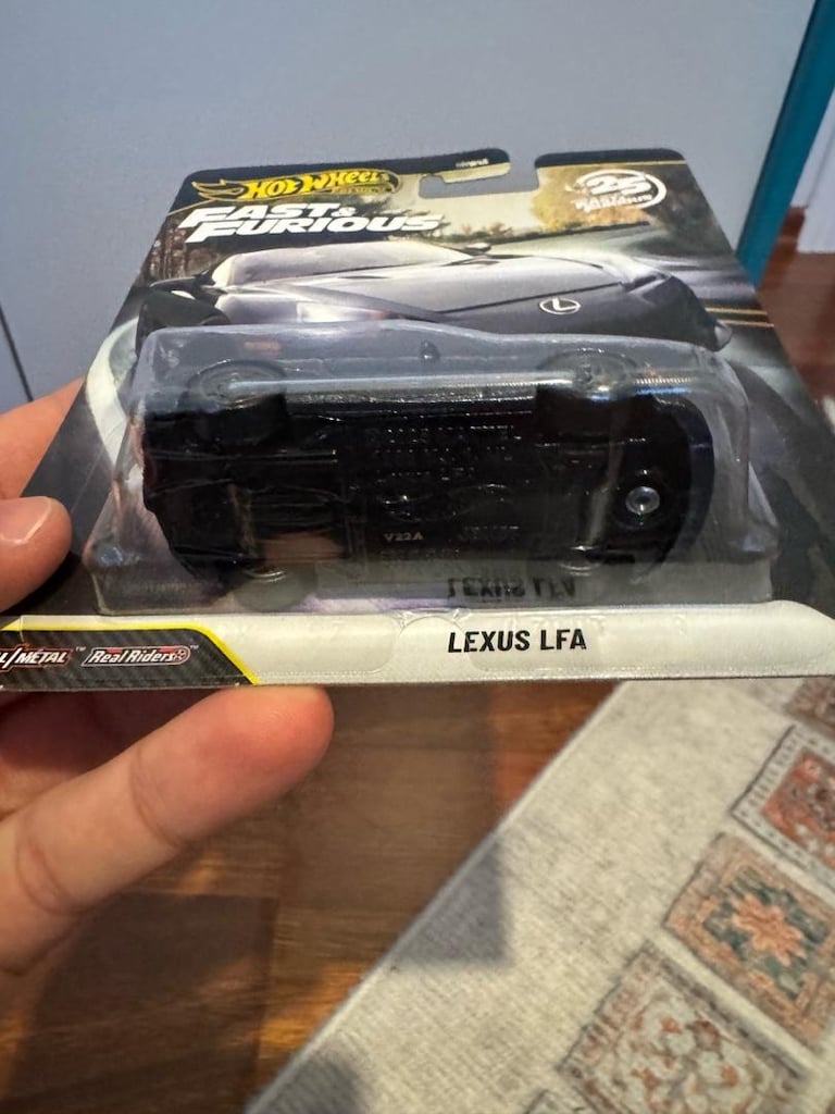 Hot Wheels Premium Lexus LFA - 5