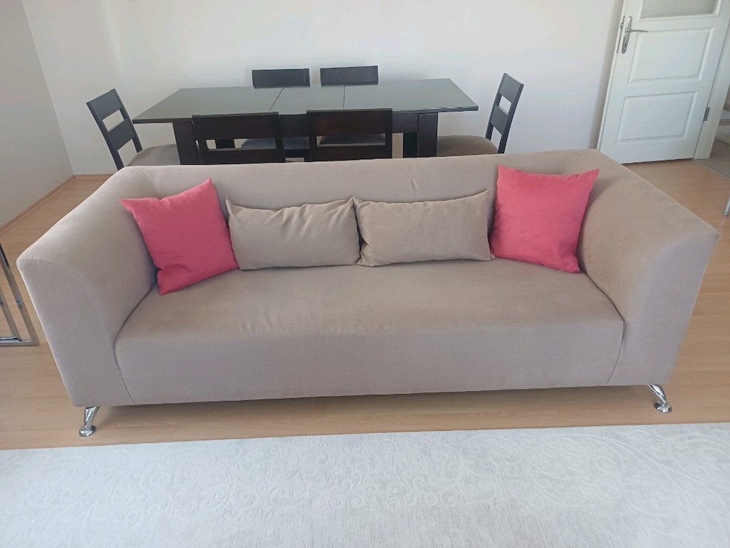 salon koltuk takımı, yemek masası, 8 sandalye ve orta sehpa - 2