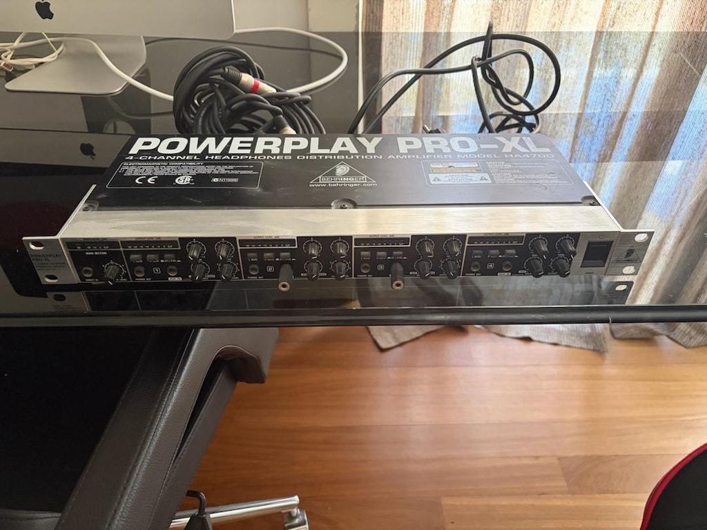 Behringer Powerplay Pro-XL HA4700 4 Kanallı Kulaklık Amfisi – Çalışır - 2