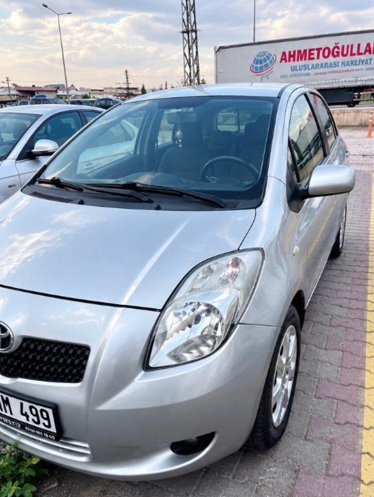 2008 YARİS 1.3 OTOMATİK BAKIMLI ARAÇ - 2