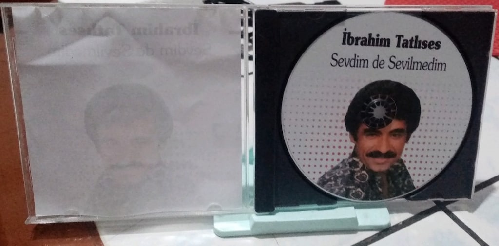 İbrahim tatlıses sevdimde sevilmedim cd - 3