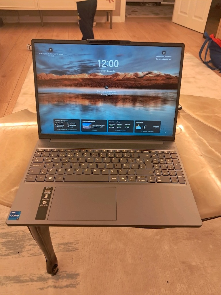 lenovo i5 ideapad 13420h işlemci uhd ekran kartı 8gb ram - 2